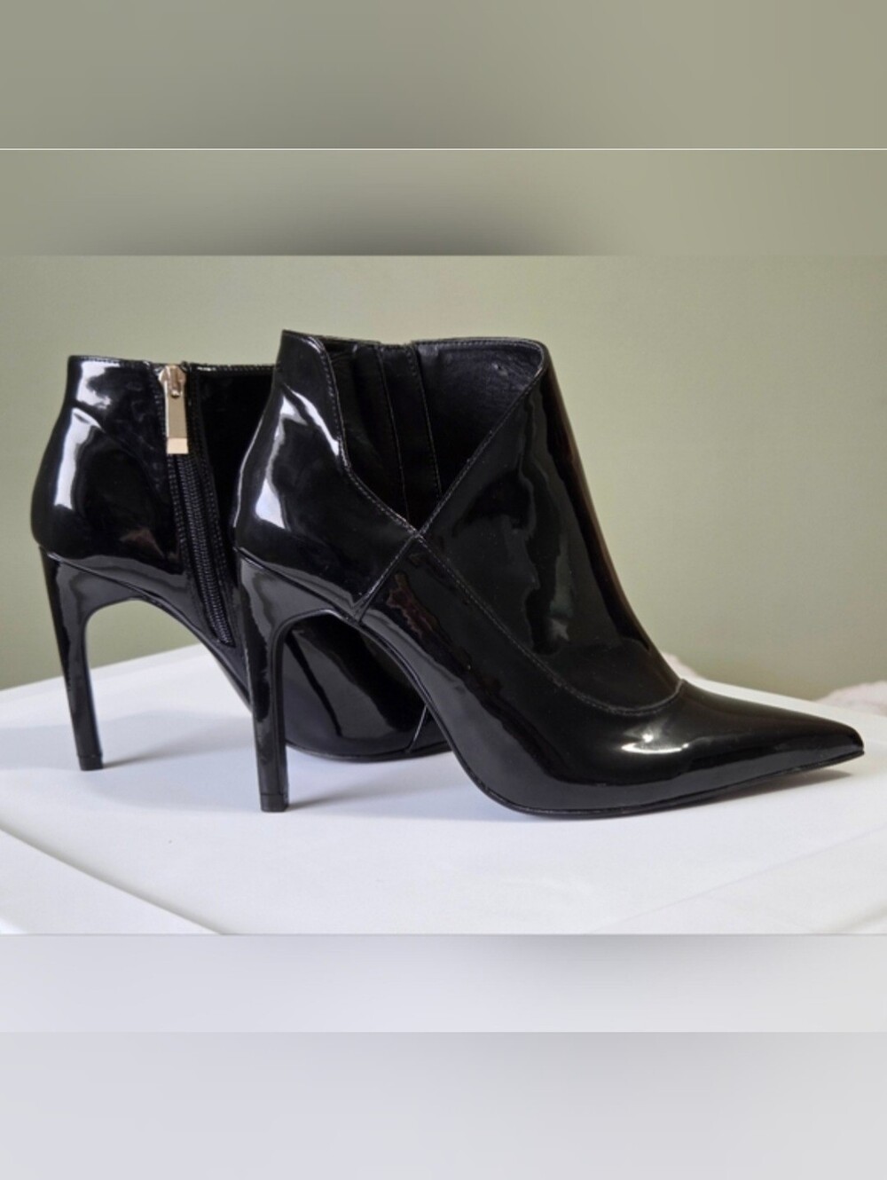 Zara Black Faux Patent Pointed Toe Ankle Cutout Stilletos Sz 39/8-8.5 Vegan